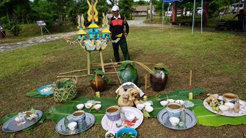 Lễ bỏ mả của đồng bào Raglai ảnh 1