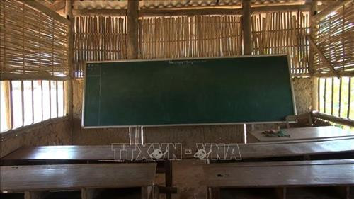 Một phòng học tạm tại điểm trường bản Đứa, xã Chiềng Sơ, huyện Sông Mã. Ảnh: Hữu Quyết – TTXVN Một phòng học tạm tại điểm trường bản Đứa, xã Chiềng Sơ, huyện Sông Mã. Ảnh: Hữu Quyết – TTXVN