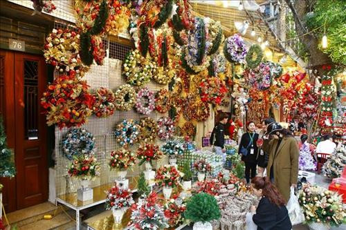 Hà Nội: Nhộn nhịp thị trường mùa Giáng sinh 2018 ảnh 4