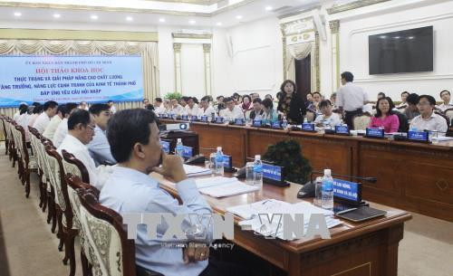 Hội thảo khoa học thực trạng và giải pháp nâng cao chất lượng tăng trưởng, năng lực cạnh tranh của kinh tế thành phố đáp ứng yêu cầu hội nhập. Ảnh: Xuân Anh -TTXVN Hội thảo khoa học thực trạng và giải pháp nâng cao chất lượng tăng trưởng, năng lực cạnh tranh của kinh tế thành phố đáp ứng yêu cầu hội nhập. Ảnh: Xuân Anh -TTXVN
