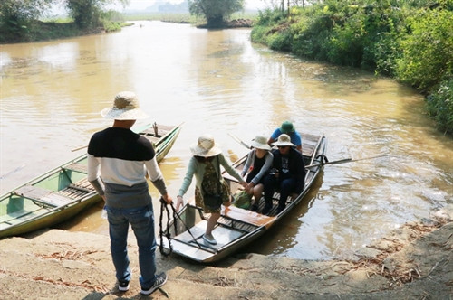 Chiêm ngưỡng vẻ đẹp lung linh của "dải ngân hà trong lòng núi" ảnh 3