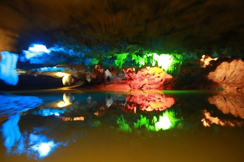 Chiêm ngưỡng vẻ đẹp lung linh của "dải ngân hà trong lòng núi" ảnh 15