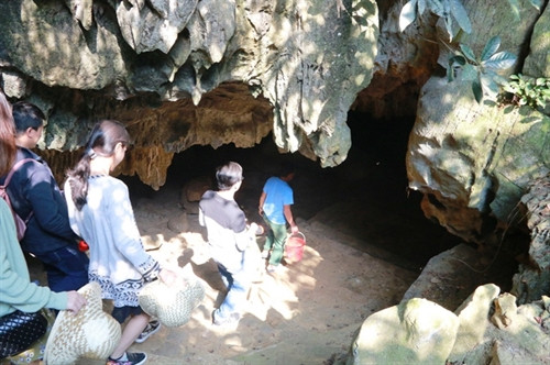 Chiêm ngưỡng vẻ đẹp lung linh của "dải ngân hà trong lòng núi" ảnh 5