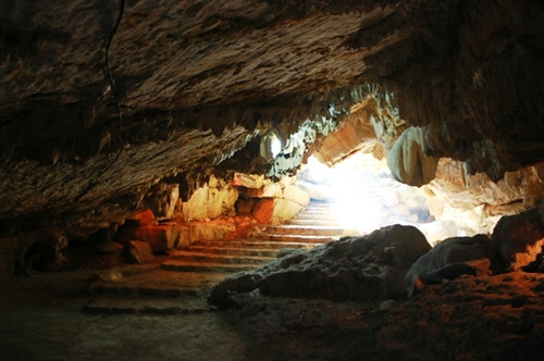 Chiêm ngưỡng vẻ đẹp lung linh của "dải ngân hà trong lòng núi" ảnh 6