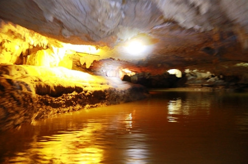 Chiêm ngưỡng vẻ đẹp lung linh của "dải ngân hà trong lòng núi" ảnh 10