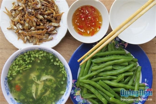 Cá man man - món ngon của mảnh đất miền Trung ảnh 3 Cá man man - món ngon của mảnh đất miền Trung ảnh 3
