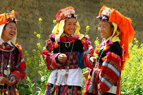 Trang phục dân tộc Dao. Trang phục dân tộc Dao.