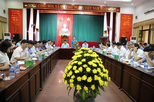 Phó Bí thư Thường trực Thành ủy Hà Nội Ngô Thị Thanh Hằng phát biểu kết luận buổi làm việc tại huyện Thường Tín.