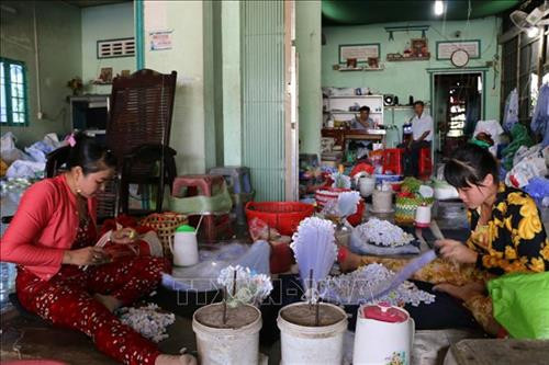 Đồng Tháp: Các làng nghề truyền thống trúng mùa nhờ lũ ảnh 4 Đồng Tháp: Các làng nghề truyền thống trúng mùa nhờ lũ ảnh 4