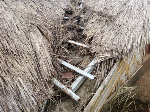 Một hạng mục công trình trong khu bảo tồn đang bị hư hỏng