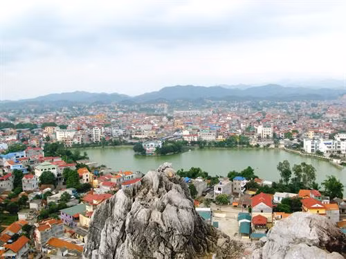 Thành phố Lạng Sơn được công nhận là đô thị loại II. Ảnh: vietnamtourism.gov.vn