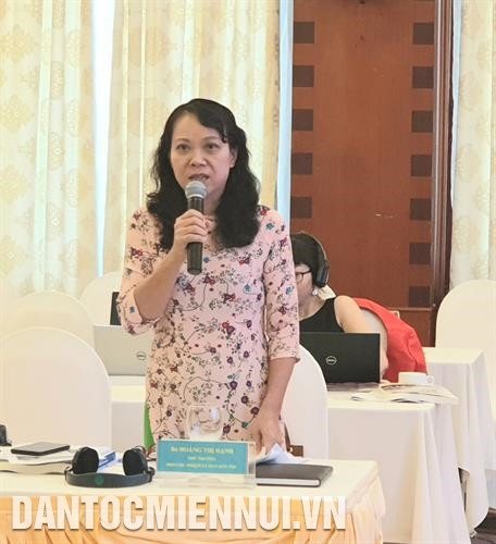 Thứ trưởng, Phó Chủ nhiệm Ủy ban Dân tộc Hoàng Thị Hạnh phát biểu tại Hội thảo. Ảnh: Hoàng Hải Thứ trưởng, Phó Chủ nhiệm Ủy ban Dân tộc Hoàng Thị Hạnh phát biểu tại Hội thảo. Ảnh: Hoàng Hải