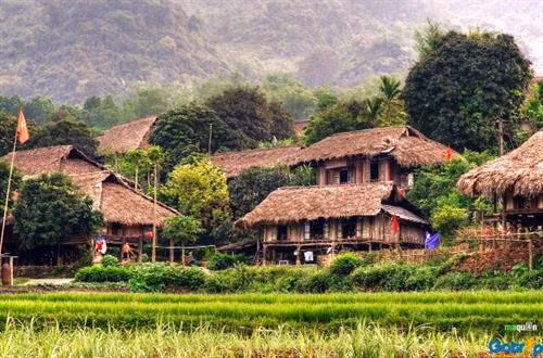 Bản làng Mường, Thung Nai,Hòa Bình.