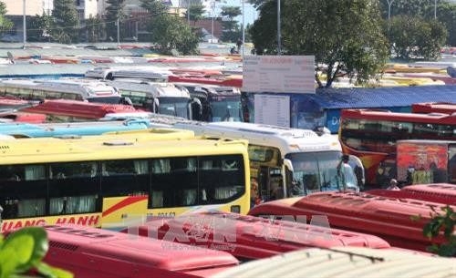 Bến xe Miền Đông (Thành phố Hồ Chí Minh) tăng cường thên chuyến để phục vụ người dân trong dịp Tết Dương lịch Ảnh: Trần Xuân Tình- TTXVN