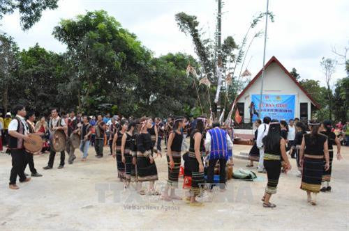 Quang cảnh lễ hội. Ảnh: Tuấn Anh – TTXVN Quang cảnh lễ hội. Ảnh: Tuấn Anh – TTXVN