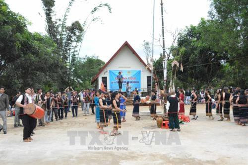 Quang cảnh lễ hội. Ảnh: Tuấn Anh – TTXVN Quang cảnh lễ hội. Ảnh: Tuấn Anh – TTXVN