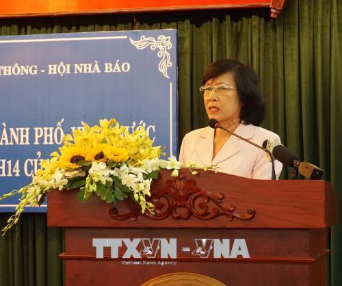 Bà Phạm Phương Thảo, nguyên Phó Bí thư Thành ủy, nguyên Chủ tịch HĐND Thành phố Hồ Chí Minh, phát biểu tại buổi tọa đàm. Ảnh: Thu Hoài - TTXVN Bà Phạm Phương Thảo, nguyên Phó Bí thư Thành ủy, nguyên Chủ tịch HĐND Thành phố Hồ Chí Minh, phát biểu tại buổi tọa đàm. Ảnh: Thu Hoài - TTXVN