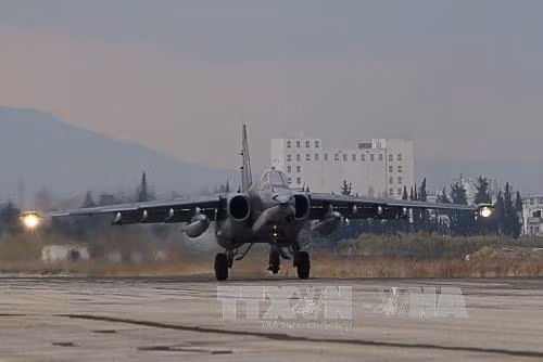 Nga, Mỹ thảo luận an toàn bay ở Syria ảnh 1