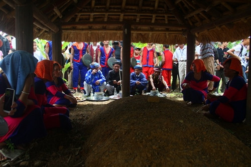 Lễ bỏ mả của đồng bào Raglai ảnh 9