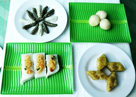 Các loại bánh dân gian tại lò bánh của gia đình ông Chín Chiều Các loại bánh dân gian tại lò bánh của gia đình ông Chín Chiều