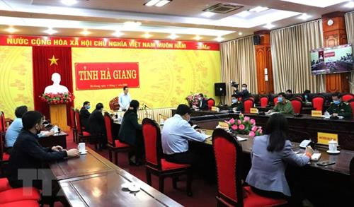 Tỉnh Hà Giang họp khẩn sau khi phát hiện ca mắc COVID-19 đầu tiên. Ảnh: Minh Tâm - TTXVN