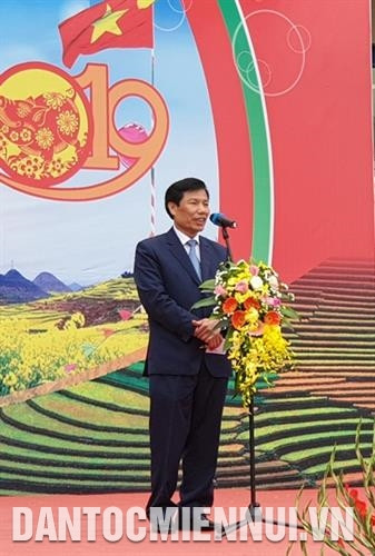 Đồng chí Nguyễn Ngọc Thiện, Ủy viên Ban chấp hành Trung ương Đảng, Bộ trưởng Bộ Văn hóa - Thể thao và Du lịch phát biểu tại ngày hội. Ảnh: Hoàng Hải Đồng chí Nguyễn Ngọc Thiện, Ủy viên Ban chấp hành Trung ương Đảng, Bộ trưởng Bộ Văn hóa - Thể thao và Du lịch phát biểu tại ngày hội. Ảnh: Hoàng Hải