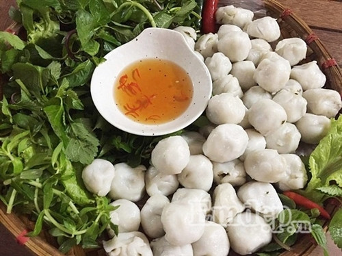 Bánh hòn Hương Canh nổi tiếng đất Vĩnh Phúc Bánh hòn Hương Canh nổi tiếng đất Vĩnh Phúc