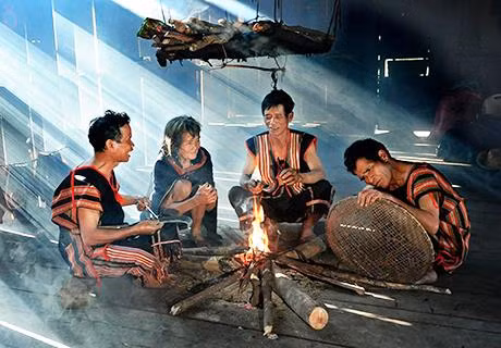 Hát kể sử thi của đồng bào dân tộc thiểu số ở Tây Nguyên