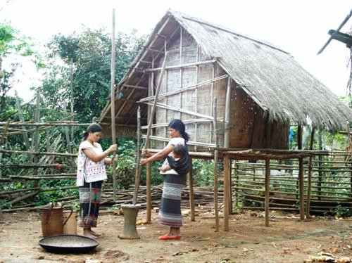 Nhà của người Mạ ảnh 1