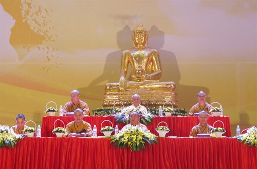 Ban Trị sự Giáo hội Phật giáo Việt Nam và Ban Trị sự Giáo hội Phật giáo Việt Nam tỉnh Ninh Bình chủ trì buổi lễ. Ảnh: Ninh Đức Phương - TTXVN