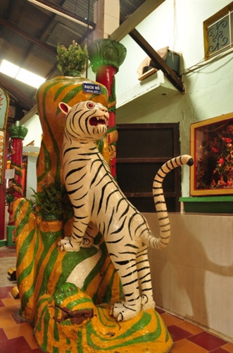 Ngôi chùa rất đáng để ghé thăm khi tới Sóc Trăng. Ảnh: Lam Linh