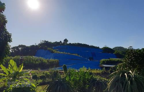 Khu vực thăm dò đất hiếm tại thôn Cánh Địa, xã Sơn Hải, huyện Bảo Thắng. Ảnh: Quốc Khánh-TTXVN Khu vực thăm dò đất hiếm tại thôn Cánh Địa, xã Sơn Hải, huyện Bảo Thắng. Ảnh: Quốc Khánh-TTXVN