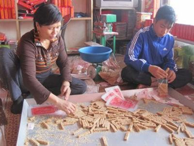 Bánh cáy làng Nguyễn ảnh 2 Bánh cáy làng Nguyễn ảnh 2