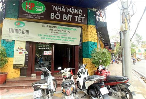 Các quán Bar, vũ trường, nhà hàng, cà phê đã tạm dừng hoạt động, để tránh tập trung đông người, nhằm giảm thiểu các nguy cơ lây lan dịch COVID-19. Ảnh: An Đăng -TTXVN Các quán Bar, vũ trường, nhà hàng, cà phê đã tạm dừng hoạt động, để tránh tập trung đông người, nhằm giảm thiểu các nguy cơ lây lan dịch COVID-19. Ảnh: An Đăng -TTXVN