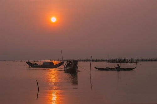 Vẻ hút hồn của Phá Tam Giang - đầm phá lớn nhất Đông Nam Á ảnh 15 Vẻ hút hồn của Phá Tam Giang - đầm phá lớn nhất Đông Nam Á ảnh 15