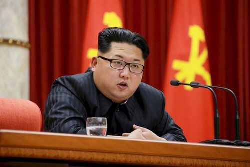 Trong ảnh (tư liệu): Nhà lãnh đạo Kim Jong-Un phát biểu tại một hội nghị của Ban chấp hành Trung ương Đảng Lao động Triều Tiên. Reuter/TTXVN