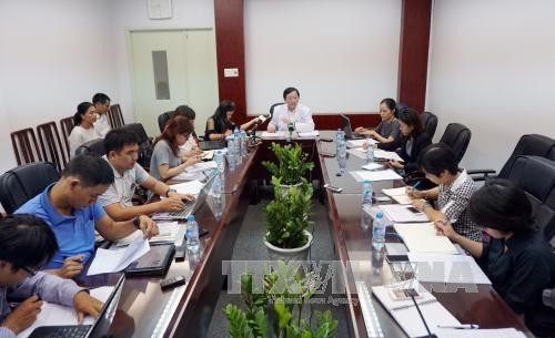 Bác sỹ Phù Chí Dũng, Giám đốc Bệnh viện Truyền máu - Huyết học Thành phố Hồ Chí Minh lý giải việc gần 20.000 viên thuốc đặc trị ung thư hết hạn sử dụng phải tiêu hủy. Ảnh: Phương Vy - TTXVN. Bác sỹ Phù Chí Dũng, Giám đốc Bệnh viện Truyền máu - Huyết học Thành phố Hồ Chí Minh lý giải việc gần 20.000 viên thuốc đặc trị ung thư hết hạn sử dụng phải tiêu hủy. Ảnh: Phương Vy - TTXVN.