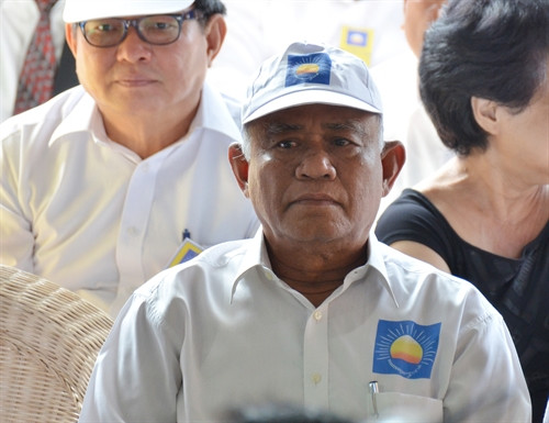 Ông Pol Hom tại Đại hội bất thường ngày 02/3/2017 của đảng CNRP. Ảnh: Phan Minh Hưng và Danh Chanh Đa