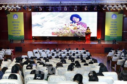 Phó Chủ tịch nước Đặng Thị Ngọc Thịnh phát biểu. Ảnh: Dương Ngọc - TTXVN Phó Chủ tịch nước Đặng Thị Ngọc Thịnh phát biểu. Ảnh: Dương Ngọc - TTXVN