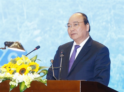 Thủ tướng Nguyễn Xuân Phúc phát biểu tại Hội nghị xúc tiến đầu tư tỉnh Vĩnh Phúc 2016. Ảnh:Thống Nhất-TTXVN