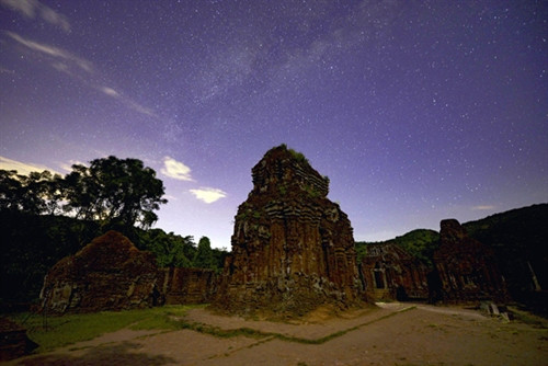 Độc đáo đền tháp Chăm ở Mỹ Sơn ảnh 1