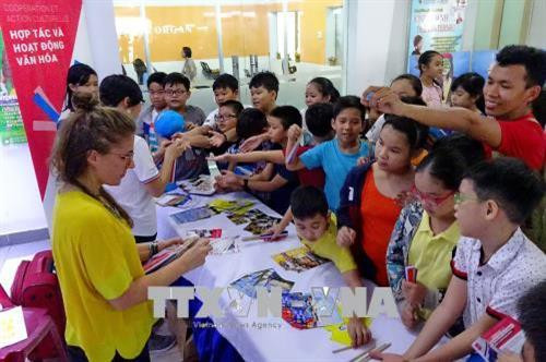 Các em học sinh tham dự hoạt động Tuần lễ văn hóa hữu nghị Việt Nam – Pháp năm 2018. Ảnh : Thế Anh-TTXVN Các em học sinh tham dự hoạt động Tuần lễ văn hóa hữu nghị Việt Nam – Pháp năm 2018. Ảnh : Thế Anh-TTXVN