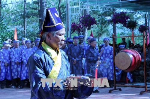 Các nghi thức được thực hiện tại lễ Giỗ tổ. Ảnh: Quốc Hùng - TTXVN