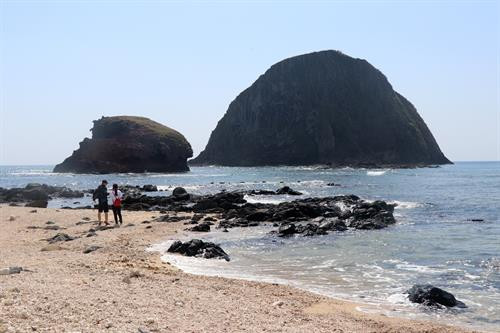 Quần thể Hòn Yến - Thắng cảnh cấp Quốc gia ảnh 1