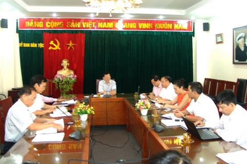 Thứ trưởng, Phó Chủ nhiệm Ủy ban Dân tộc Nông Quốc Tuấn chủ trì cuộc họp.