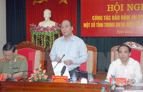 Ủy viên Bộ Chính trị, Phó Thủ tướng Chính phủ, Trưởng Ban Chỉ đạo Tây Bắc, Nguyễn Xuân Phúc phát biểu tại Hội nghị. Ảnh: Quang Đán/TTXVN Ủy viên Bộ Chính trị, Phó Thủ tướng Chính phủ, Trưởng Ban Chỉ đạo Tây Bắc, Nguyễn Xuân Phúc phát biểu tại Hội nghị. Ảnh: Quang Đán/TTXVN