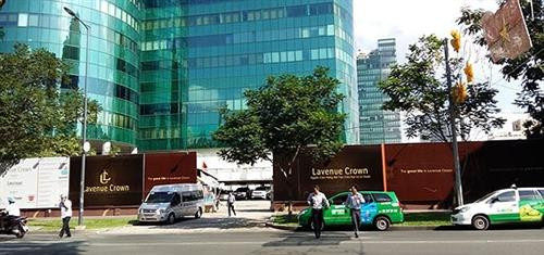 Khu đất số 8-12 đường Lê Duẩn (diện tích 4.896 m2) có 3 mặt tiền tiếp giáp các tuyến đường trung tâm quận 1 (đường Lê Duẩn, Hai Bà Trưng và Nguyễn Văn Chiêm). Ảnh: sggp.org.vn Khu đất số 8-12 đường Lê Duẩn (diện tích 4.896 m2) có 3 mặt tiền tiếp giáp các tuyến đường trung tâm quận 1 (đường Lê Duẩn, Hai Bà Trưng và Nguyễn Văn Chiêm). Ảnh: sggp.org.vn