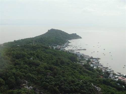 Toàn cảnh Hòn Tre. Ảnh: Vũ Phan