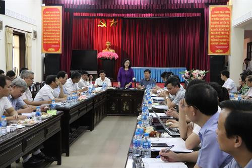 Phó Bí thư Thường trực Thành ủy Hà Nội Ngô Thị Thanh Hằng phát biểu tại buổi kiểm tra công tác phòng, chống bệnh dịch tả lợn châu Phi và tình hình sản xuất nông nghiệp tại huyện Sóc Sơn.