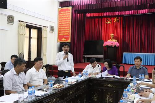 Giám đốc Sở Nông nghiệp và Phát triển nông thôn Hà Nội Chu Phú Mỹ phát biểu tại buổi làm việc.